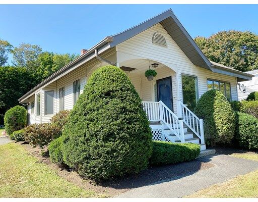 42 Sunset Ave  West Bridgewater MA 02379 photo