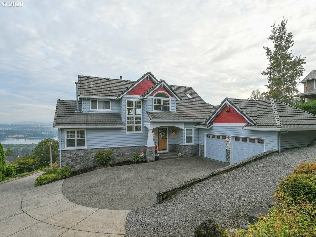 Property Photo: 3023 NW 3rd Ave WA 98607