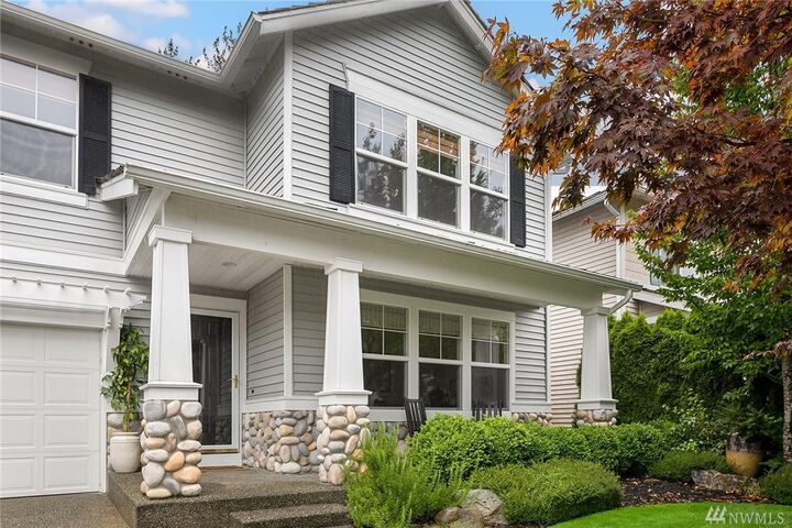 Property Photo: 7613 Fern Avenue SE WA 98065