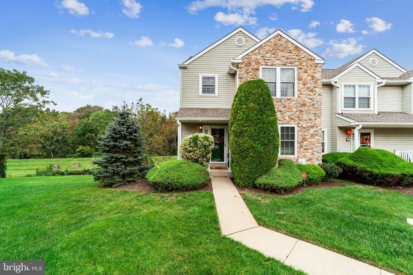 Property Photo: 749 Shropshire Drive PA 19382