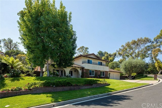 Property Photo:  12 Latigo Lane  CA 90274 