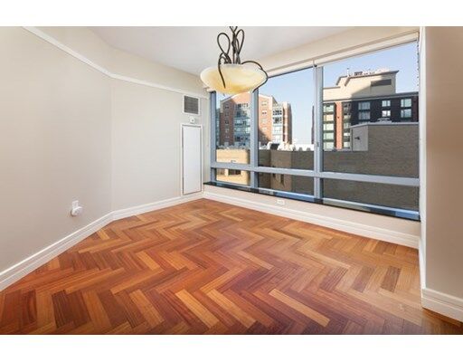 Property Photo: 1 Avery Street 14A MA 02111