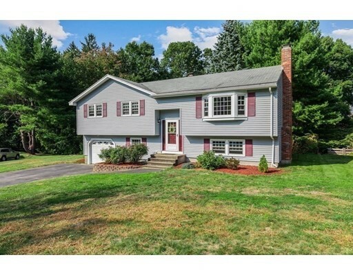 Property Photo:  20 Olde Berry Road  MA 01810 