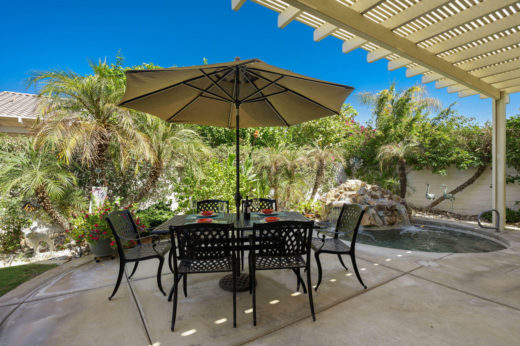 Property Photo:  80166 Avenida Aliso Canyon  CA 92203 