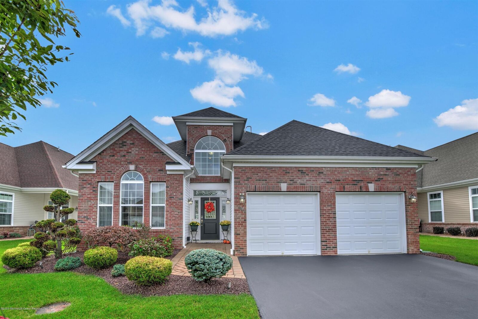 Property Photo:  38 Mandrake Road  NJ 08831 