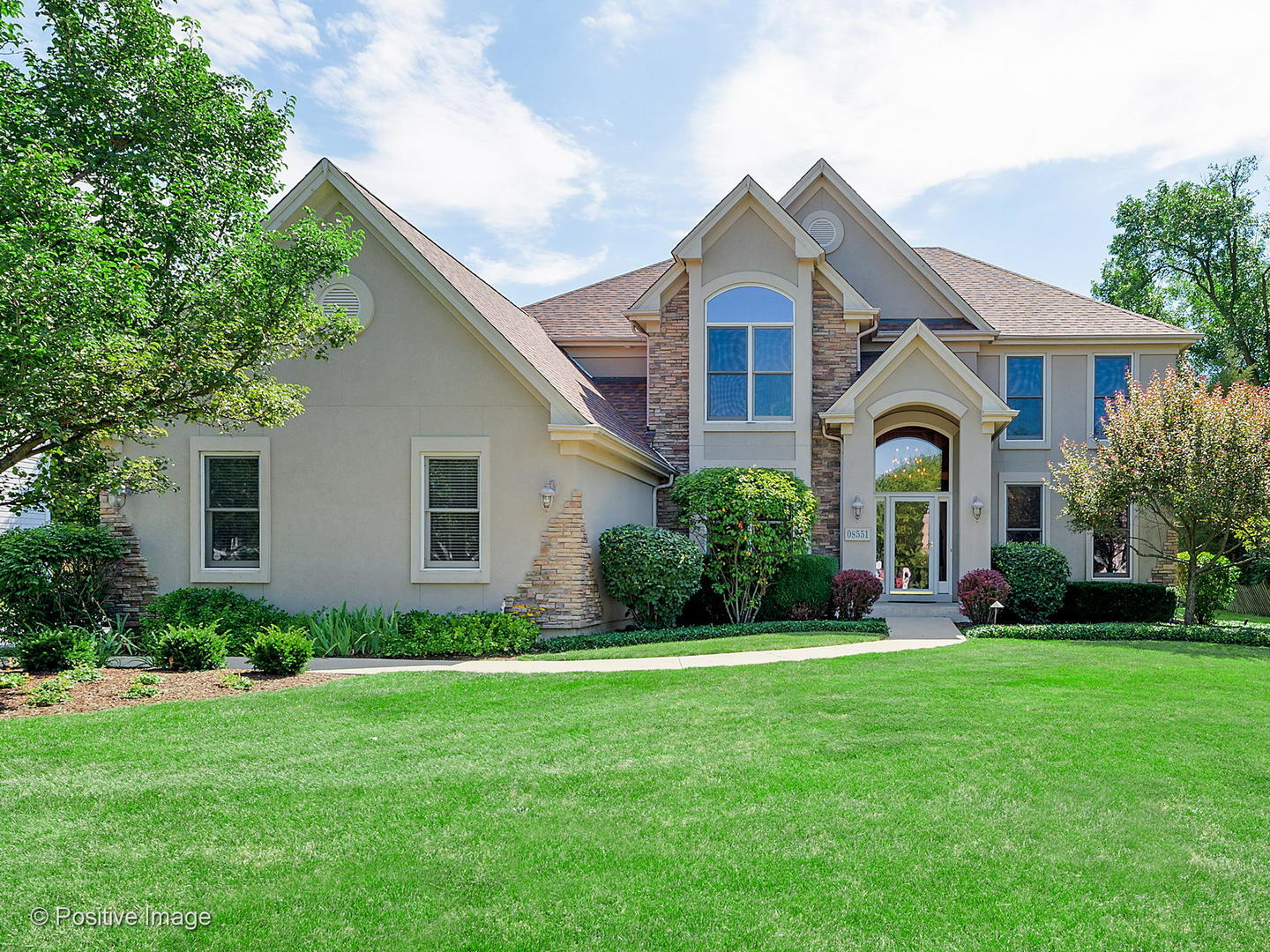 Property Photo: 0S551 Rebecca Lane IL 60190