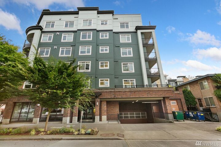 Property Photo: 5615 24th Ave NW 43 WA 98107