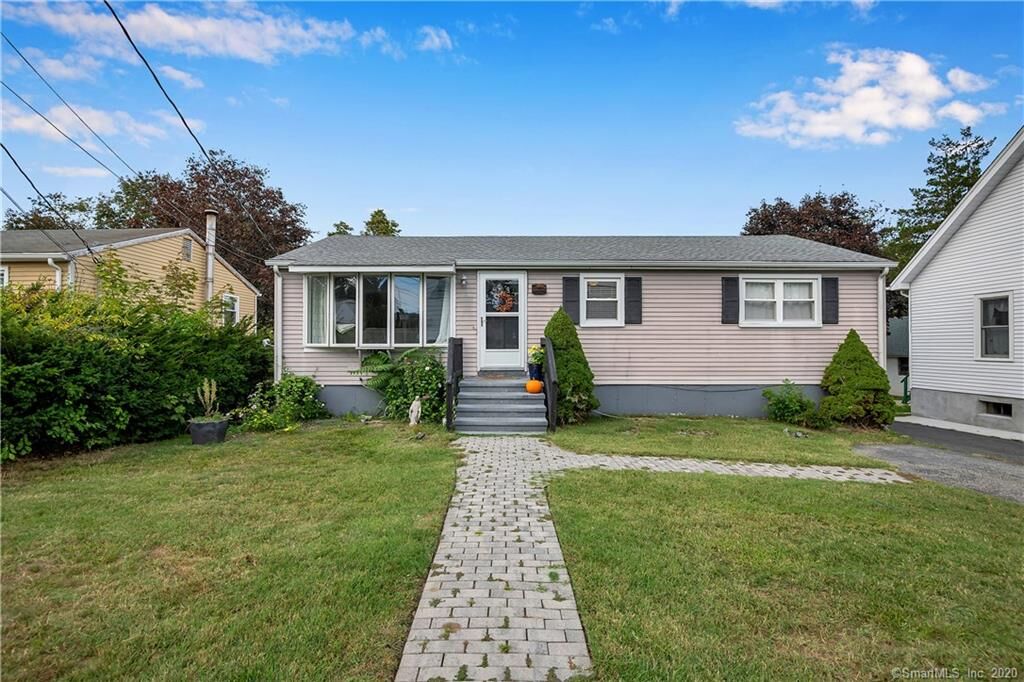 Property Photo: 53 Monteith Street CT 06516