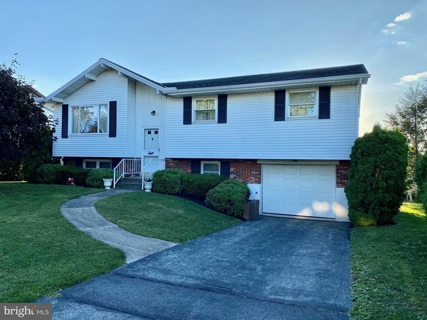 Property Photo: 506 Bickel Drive PA 19526