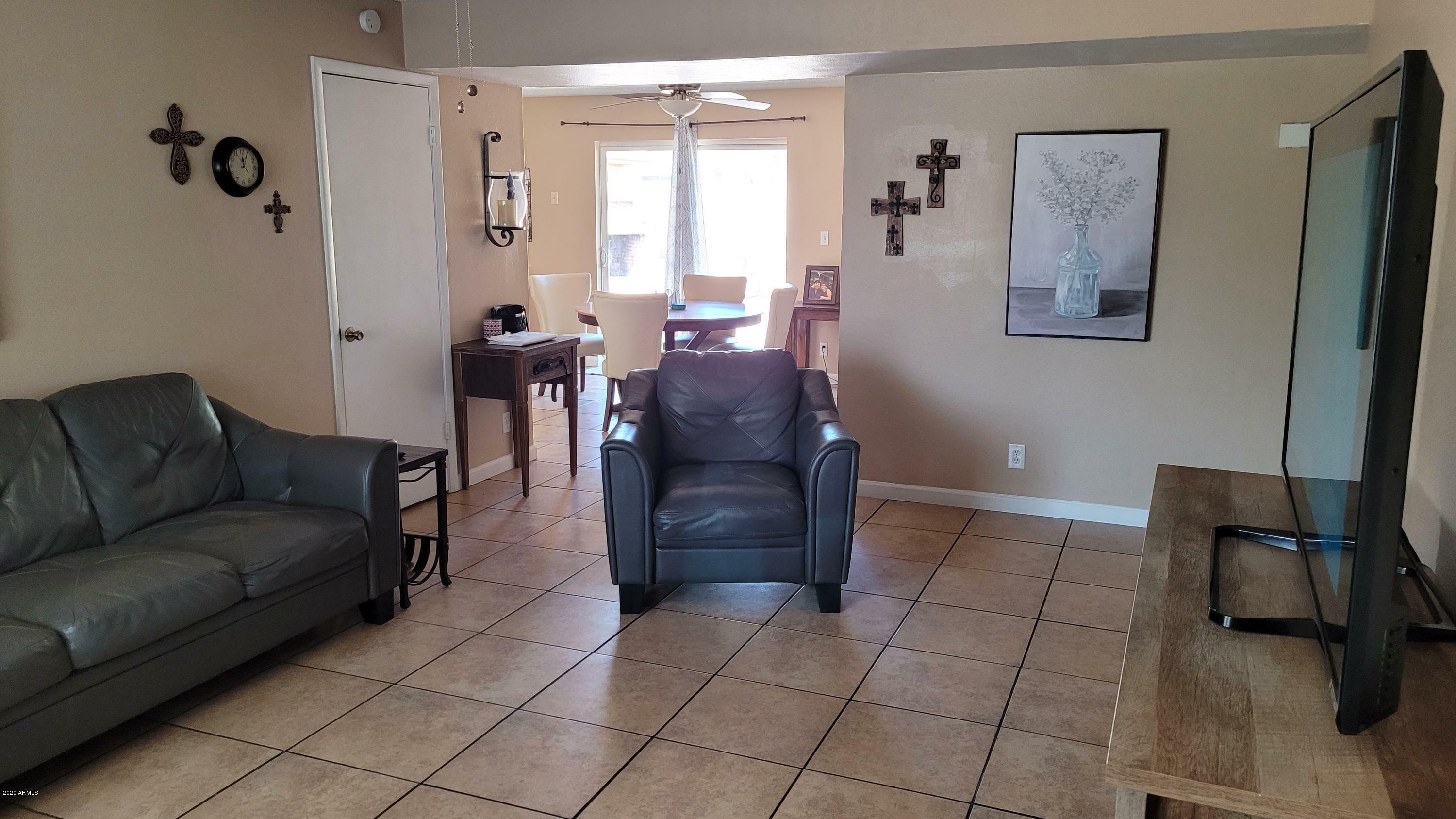 Property Photo:  1426 W Pueblo Avenue  AZ 85202 