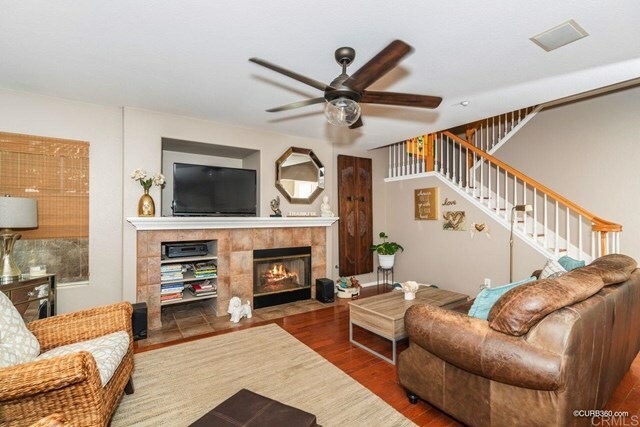 Property Photo:  2082 Pointe Pkwy  CA 91978 