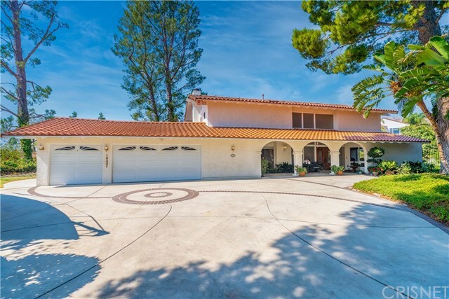 Property Photo:  19331 Winged Foot Circle  CA 91326 