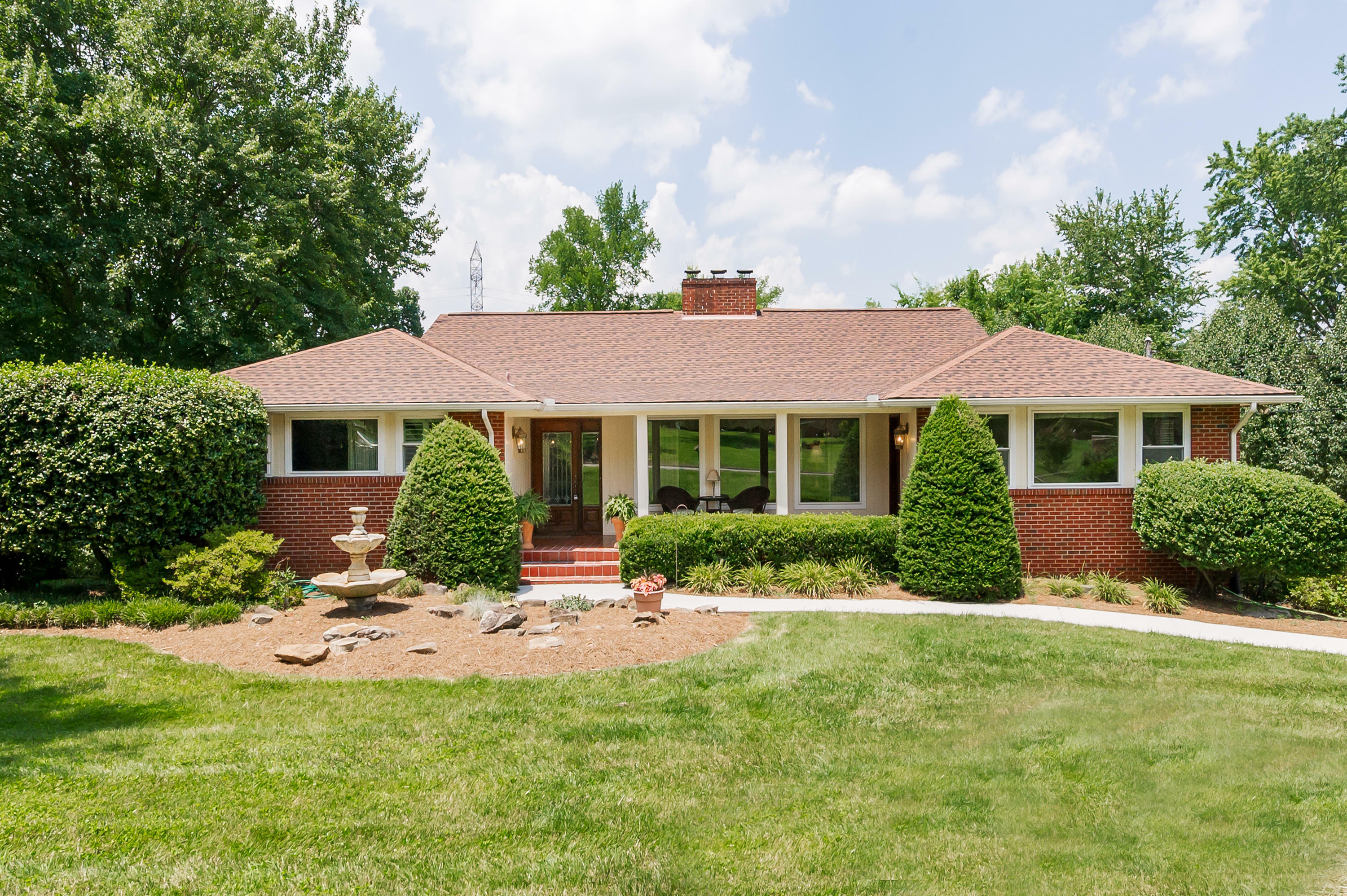 Property Photo:  6905 Lark Lane  TN 37919 