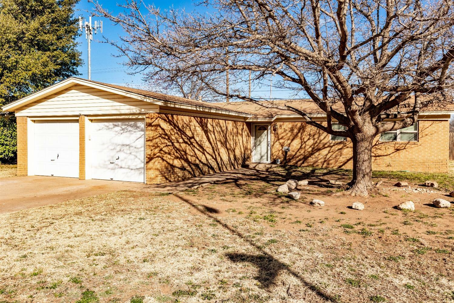 Property Photo:  5002 52nd Street  TX 79414 