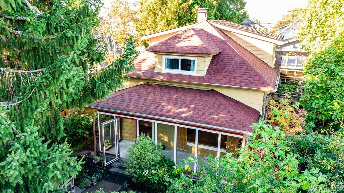 Property Photo:  3009 N 26th St  WA 98407 