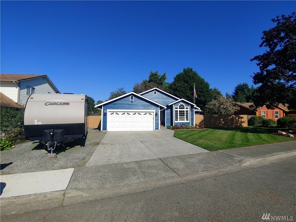 Property Photo:  7131 74 St NE  WA 98270 