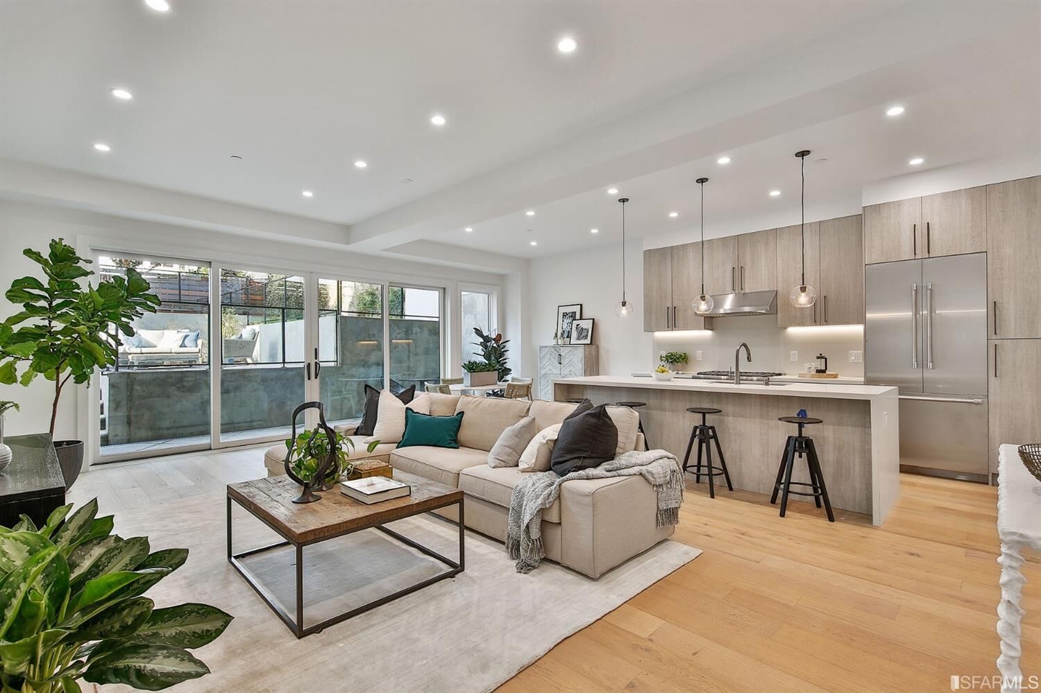 Property Photo: 1336 A Green CA 94103