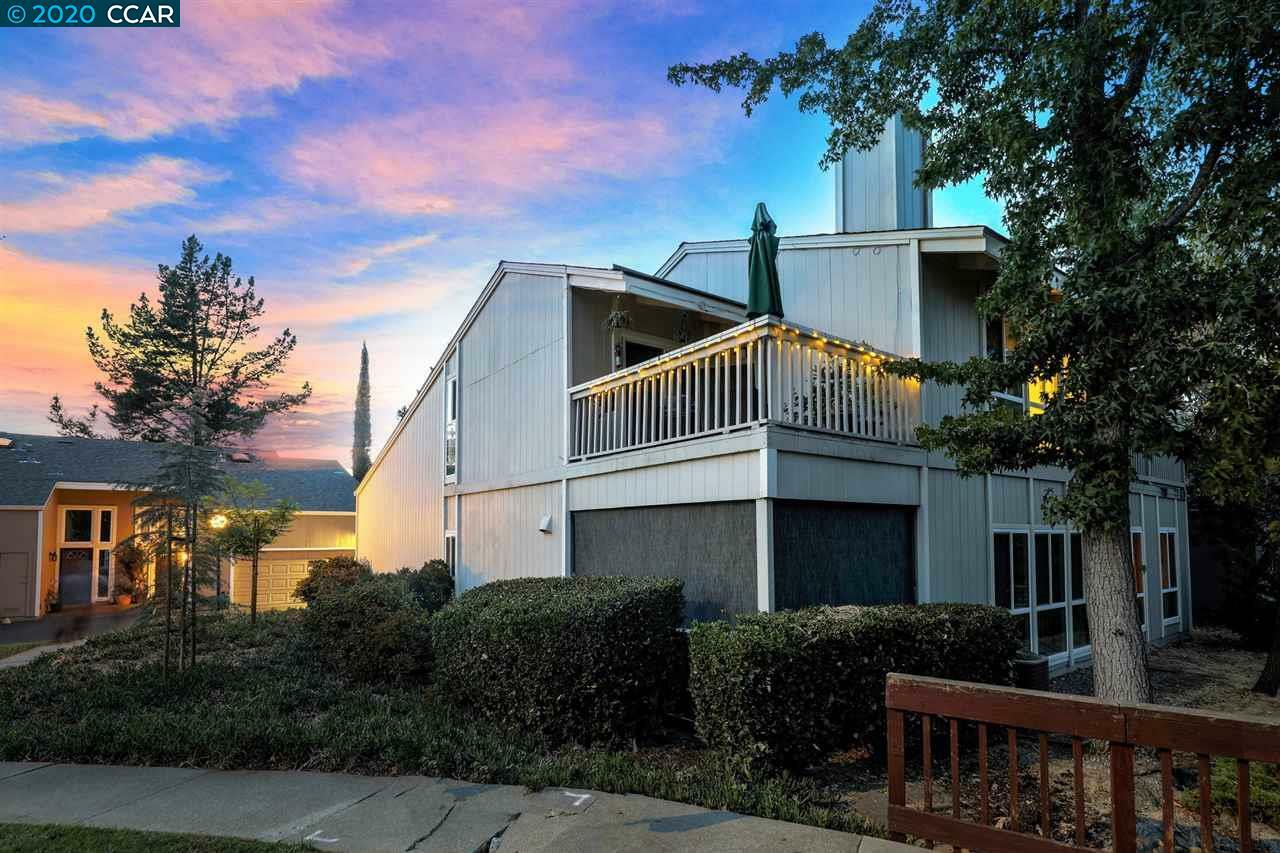 Property Photo: 525 Ridgeview Ct CA 94523