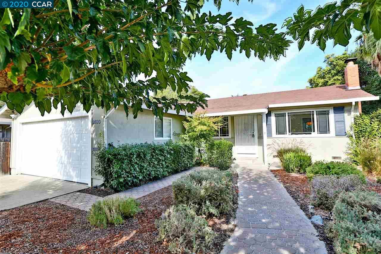 Property Photo:  2699 Montgomery Ave  CA 94519 