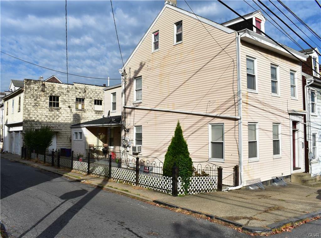 Property Photo:  129 South 9th Street  PA 18042 