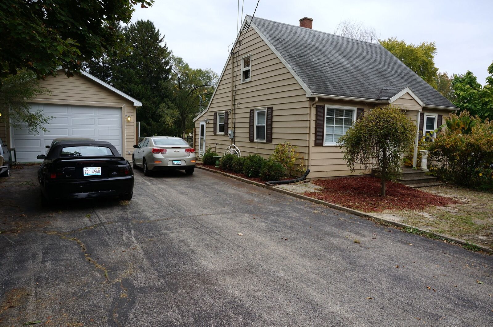 Property Photo: 706 Spencer Street IL 60433