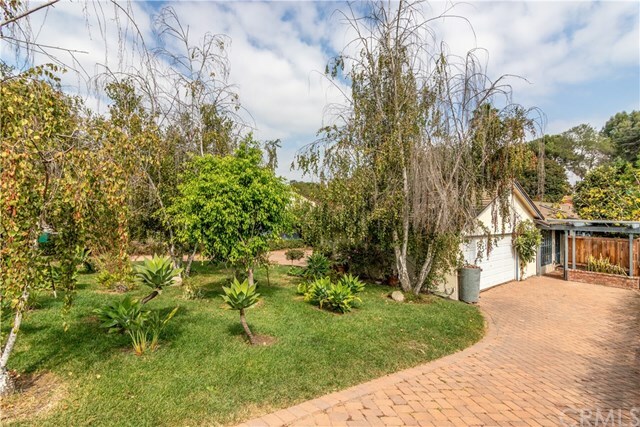 Property Photo: 10 Buckskin Lane CA 90274
