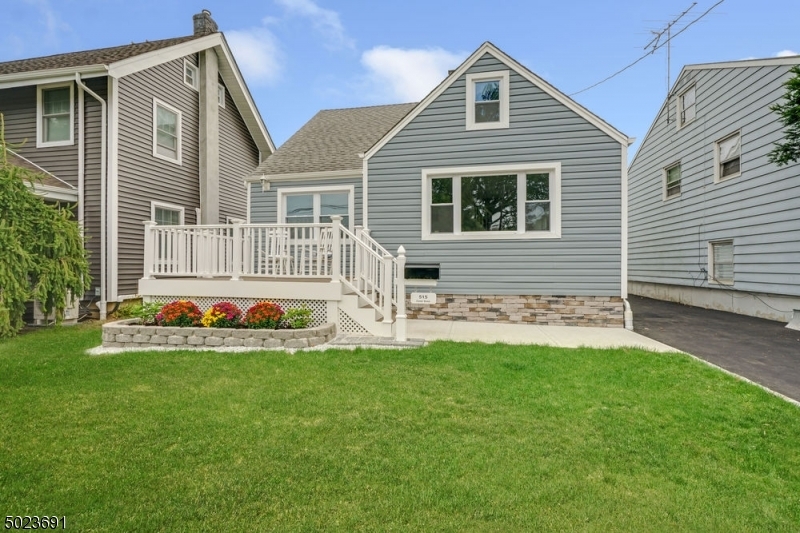 Property Photo: 515 Center St NJ 07027