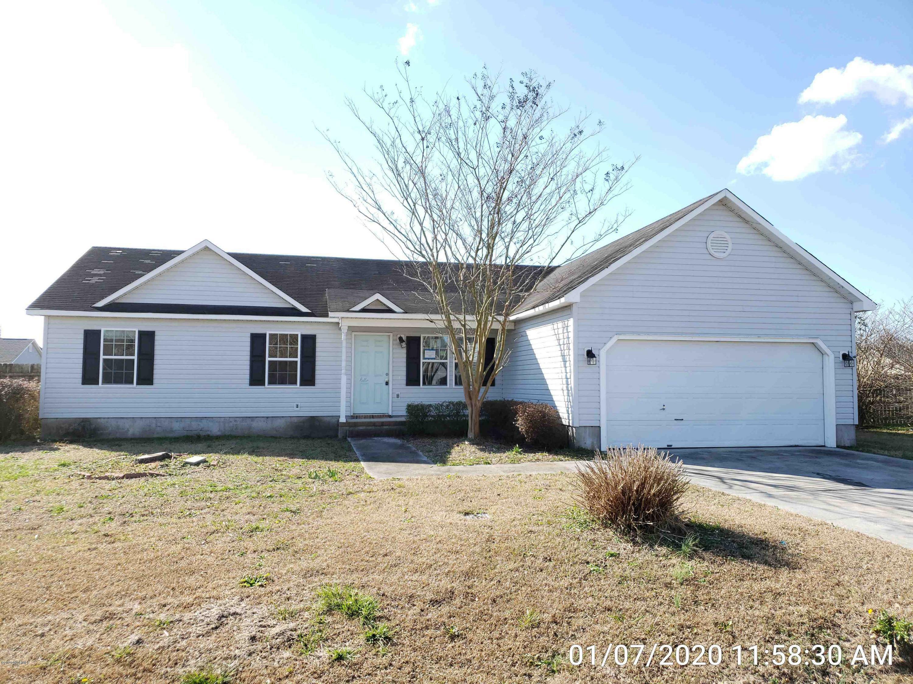 Property Photo:  205 Valley Ridge Lane  NC 28540 