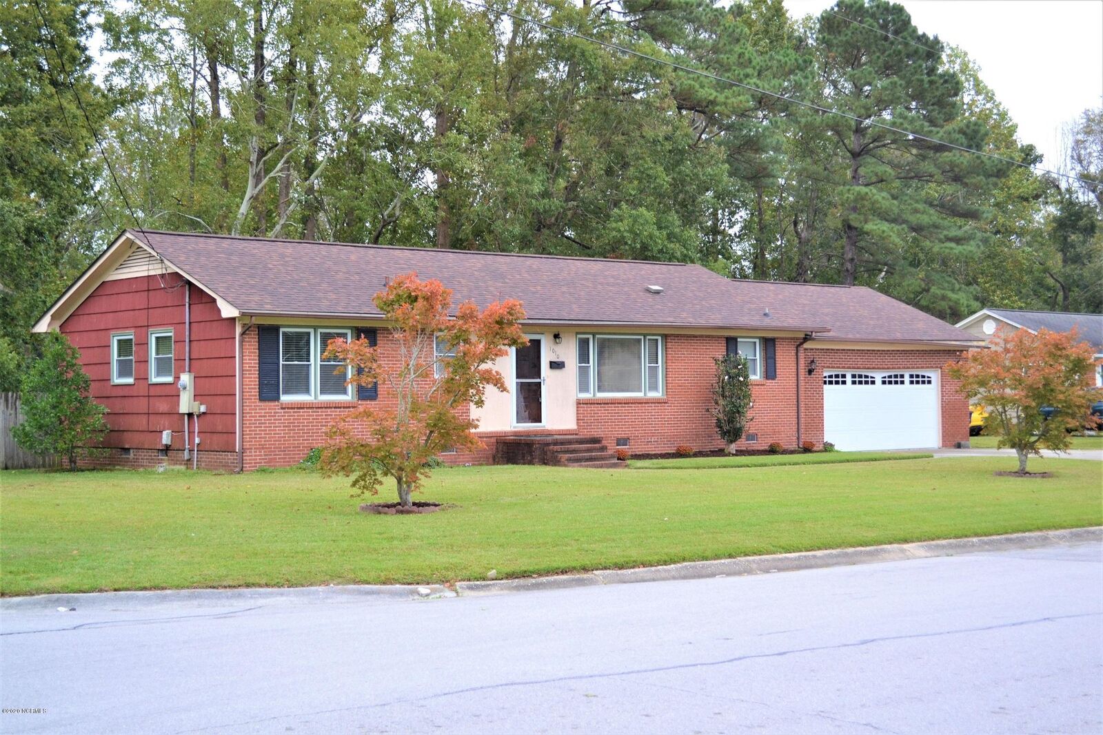 Property Photo:  1010 Ormandy Avenue  NC 28546 
