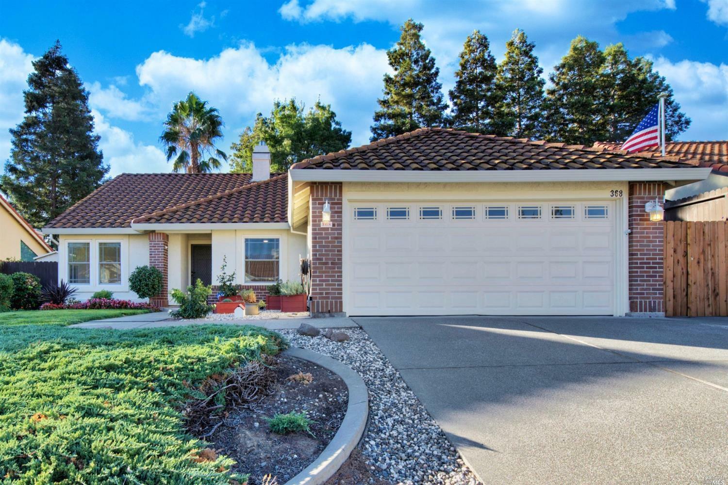 368 Clarescastle Way  Vacaville CA 95688 photo