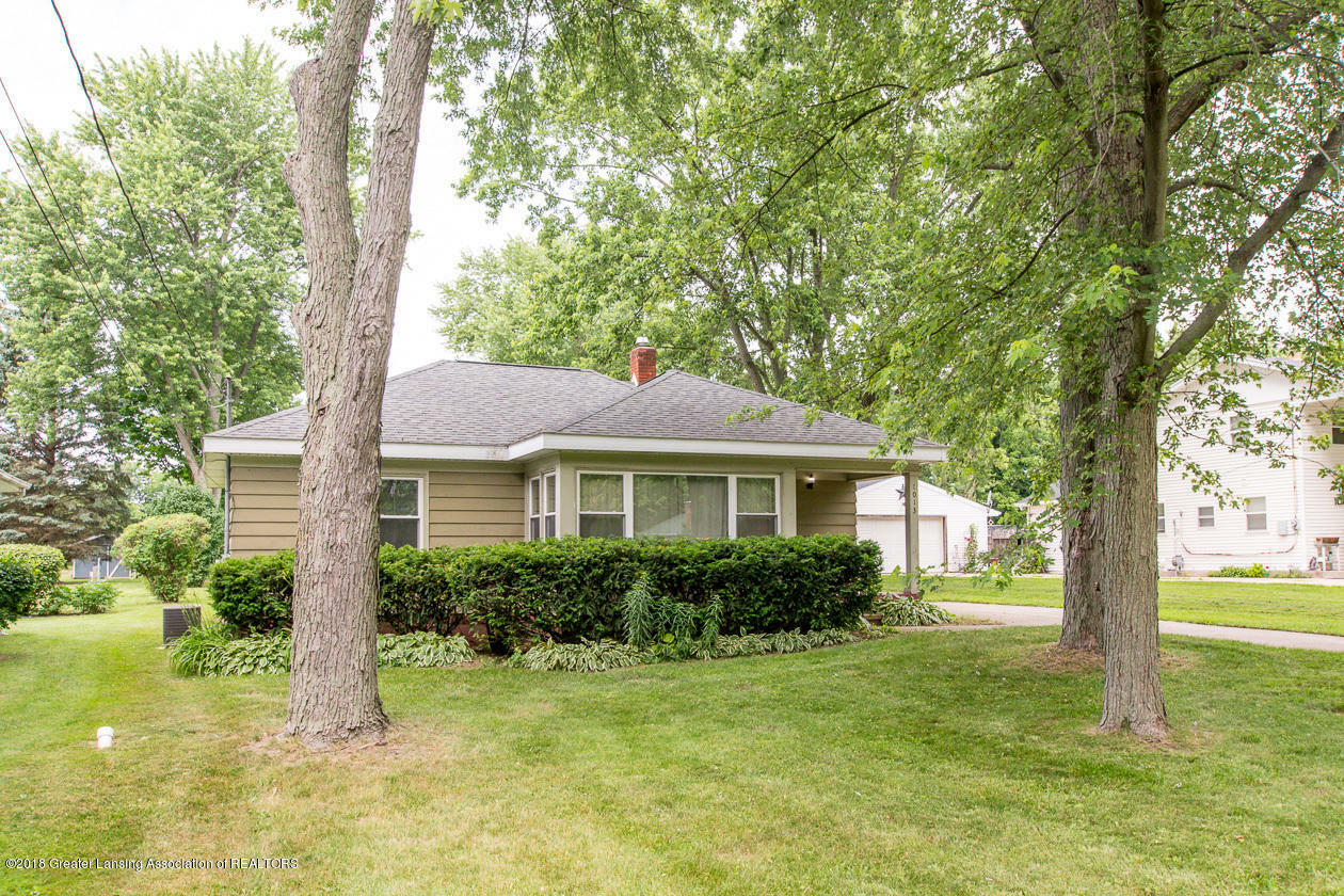 Property Photo:  1013 Clark Road  MI 48917 