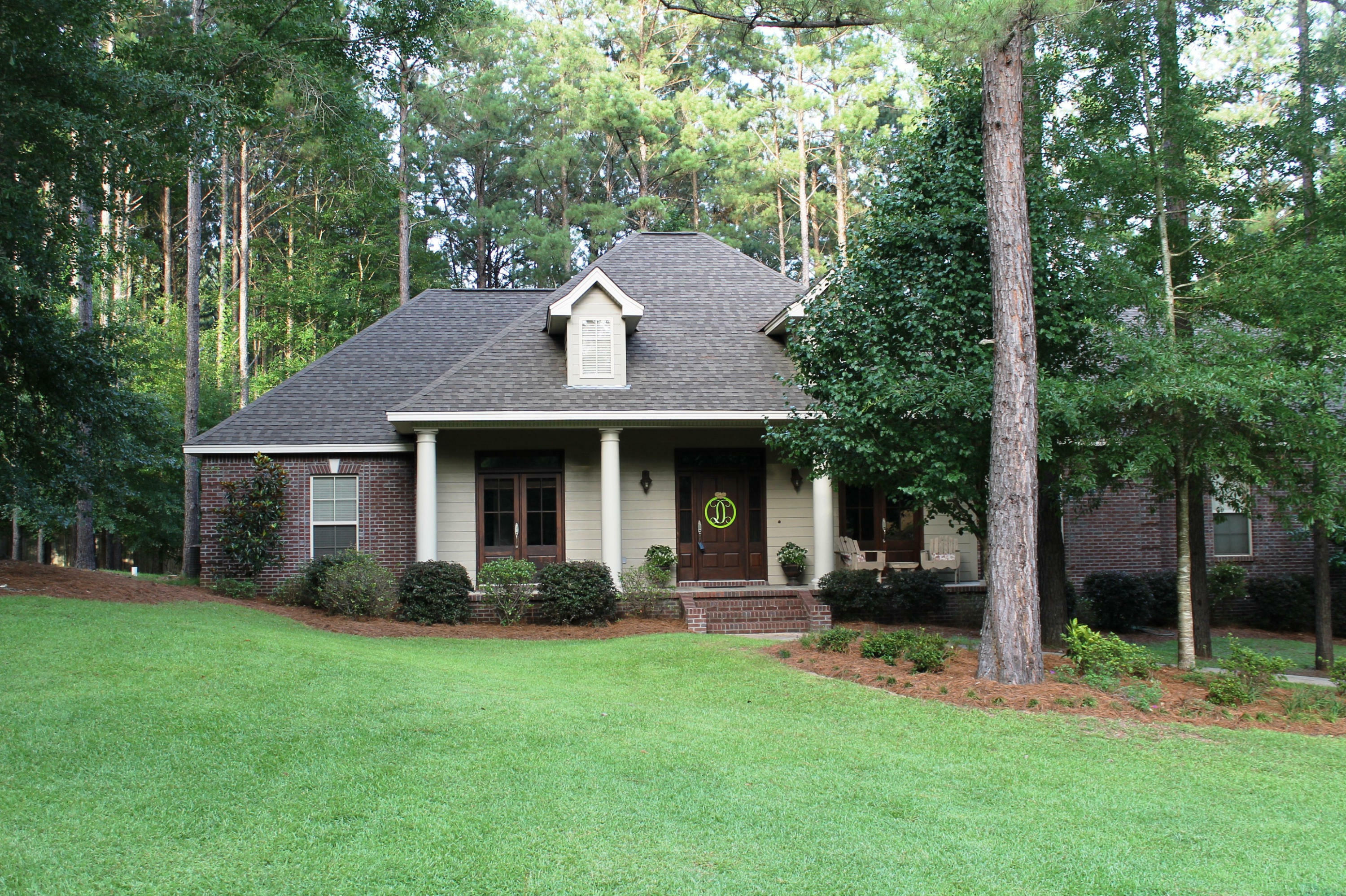 Property Photo:  85 Cambrooke  MS 39402 