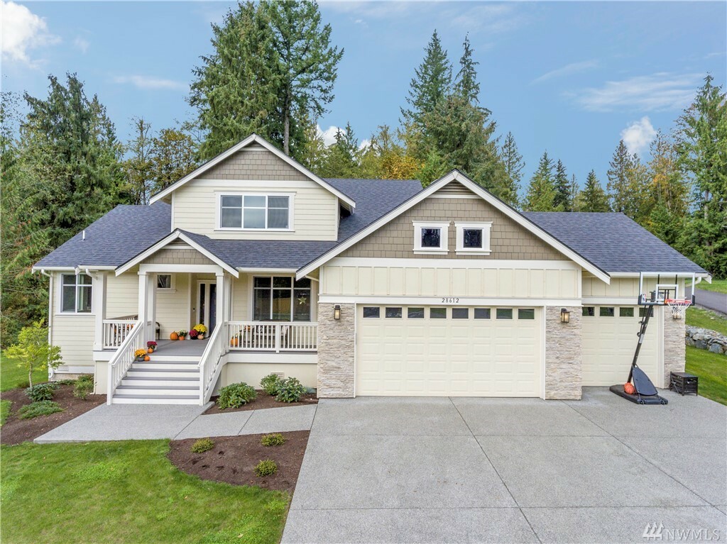 Property Photo: 28612 74th Dr NE WA 98223