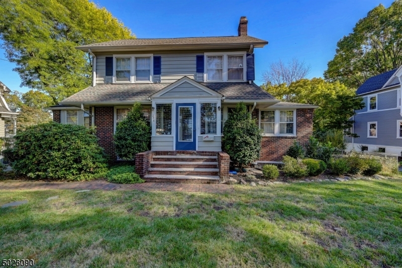 Property Photo:  248 Gregory Ave  NJ 07052 