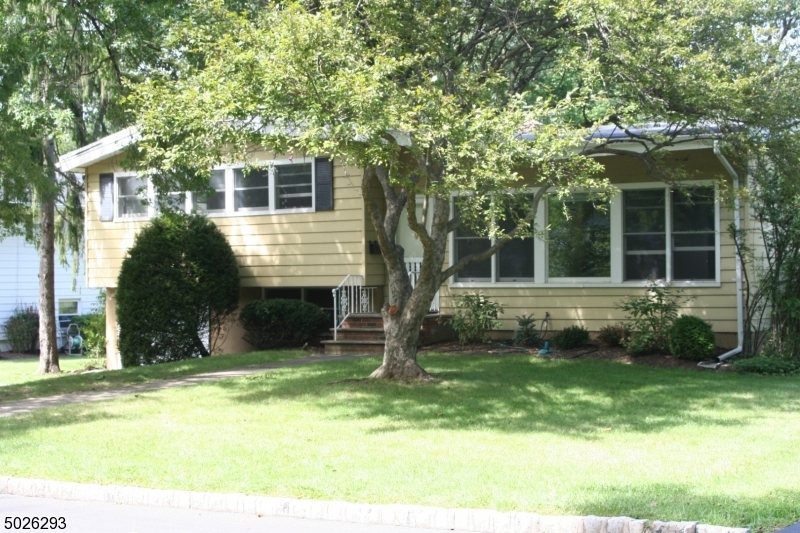 Property Photo:  36 Hartley Rd  NJ 07901 