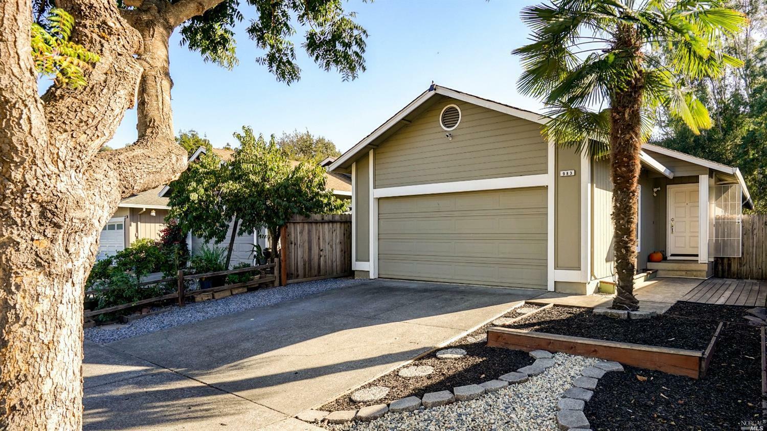 Property Photo: 983 Stanislaus Way CA 95401