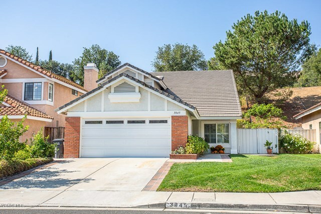 Property Photo:  3845 Cottonwood Grove Trail  CA 91301 