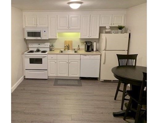 Property Photo:  96 Richardson Rd. A4  MA 01863 