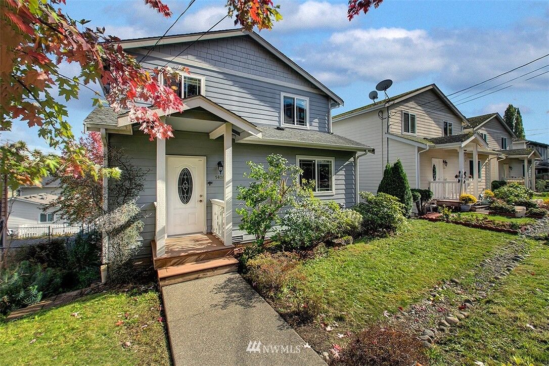 Property Photo: 5406 31st Avenue S WA 98108