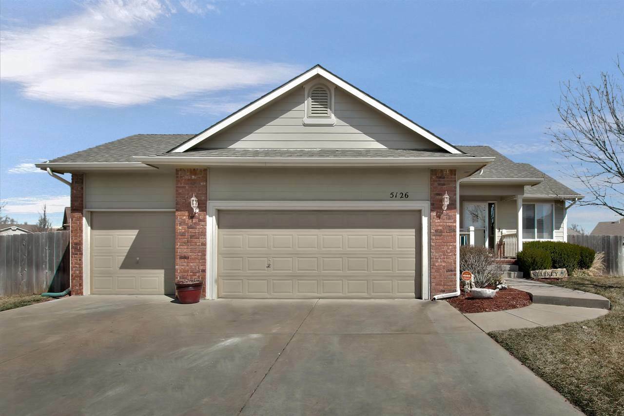 Property Photo:  5126 N Peregrine Ct  KS 67219 