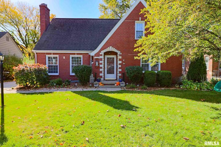 808 W Northcrest Avenue  Peoria IL 61604 photo