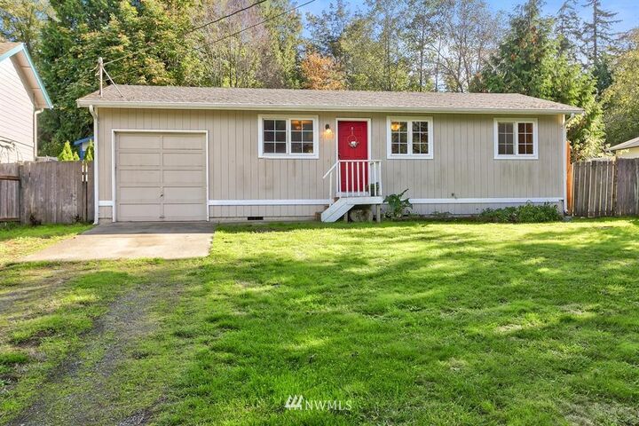 Property Photo:  3103 Glacier Lane  WA 98282 