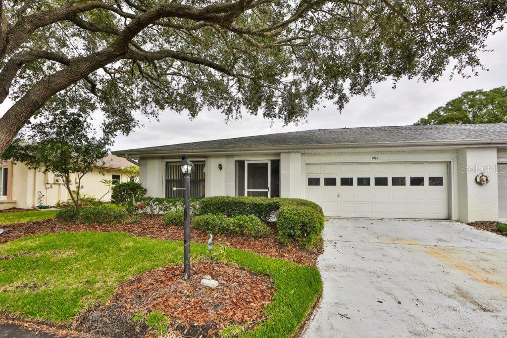 Property Photo:  1418 Leland Drive  FL 33573 