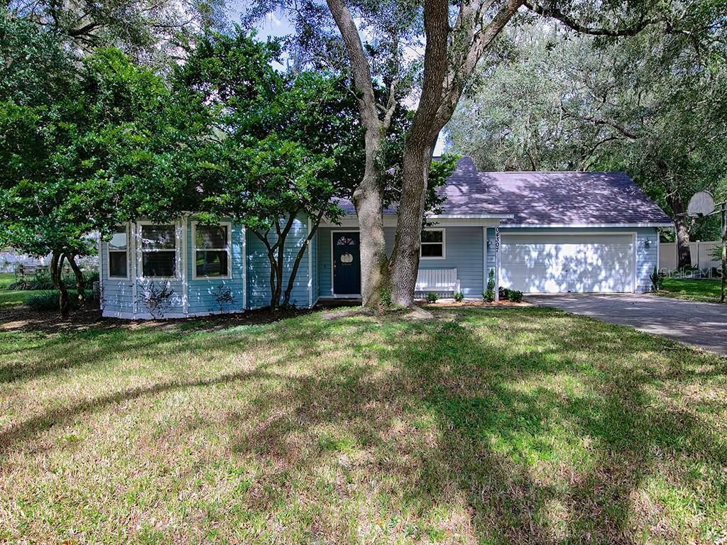 Property Photo:  4307 Allen Road  FL 34731 