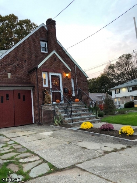 1076 Stowe St  Union Twp. NJ 07083 photo