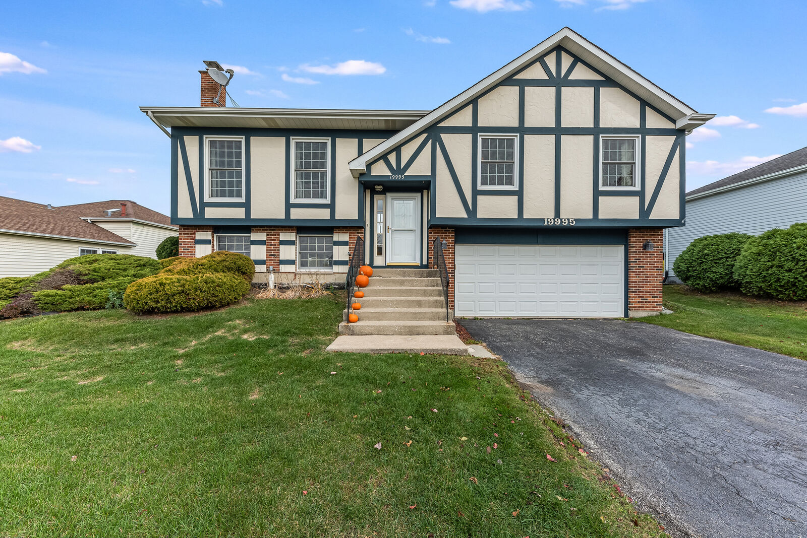 Property Photo: 19995 S Mallory Drive IL 60423