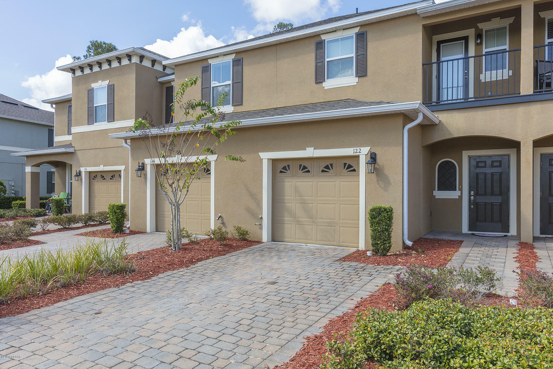 Property Photo:  122 Masters Lane  FL 32124 