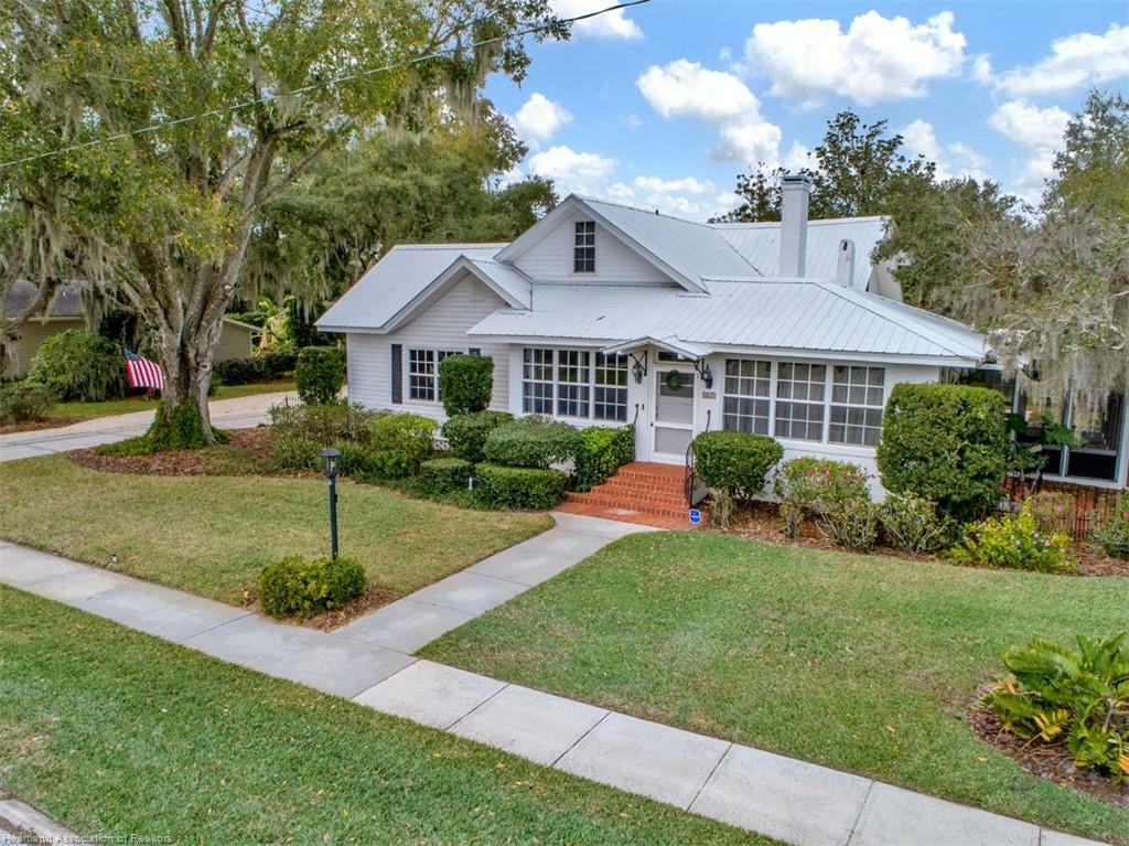 Property Photo:  849 S Eucalyptus Street  FL 33870 