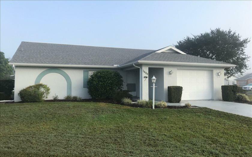 Property Photo:  1600 Willow Run  FL 33872 