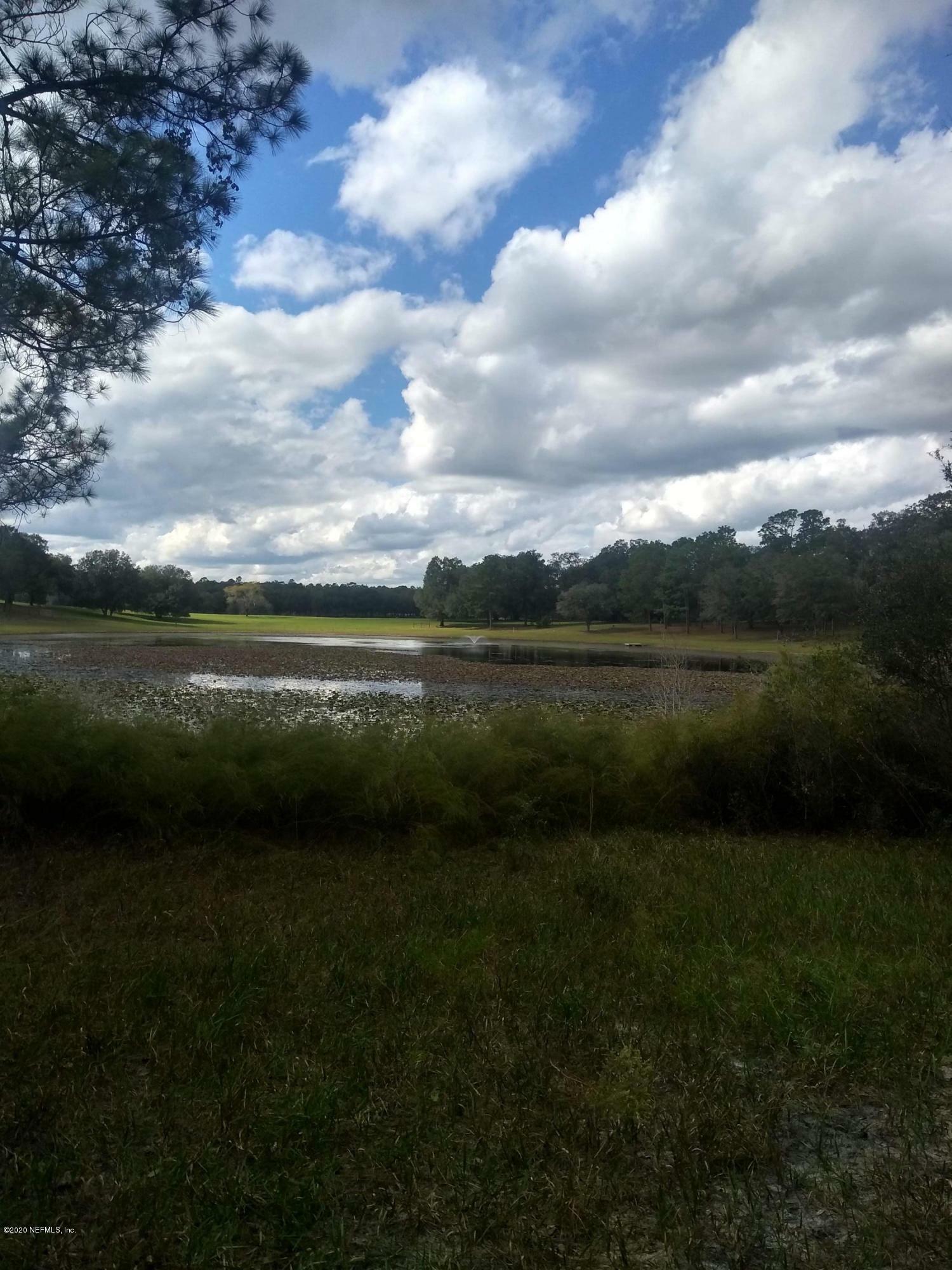 Property Photo: 6058 Co Rd 214 FL 32656